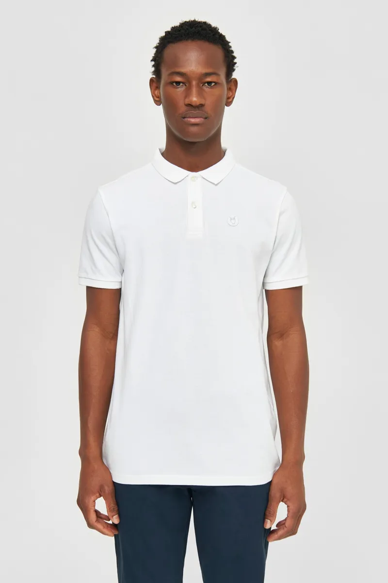 KnowledgeCotton Apparel KnowledgeCotton Apparel Herren vegan Polohemd Basic Badge Hellweiß, Weiß, – Produktbild 2 von 2