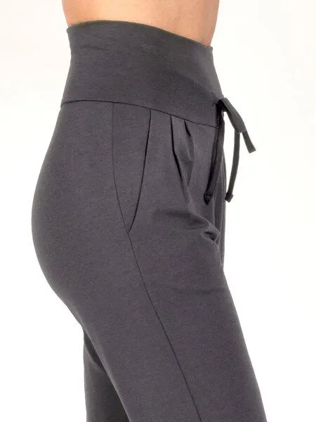 Magadi Magadi Yogahose SUSAN aus Naturmaterial, mit Taschen, Grau (dark grey), – Produktbild 3 von 4