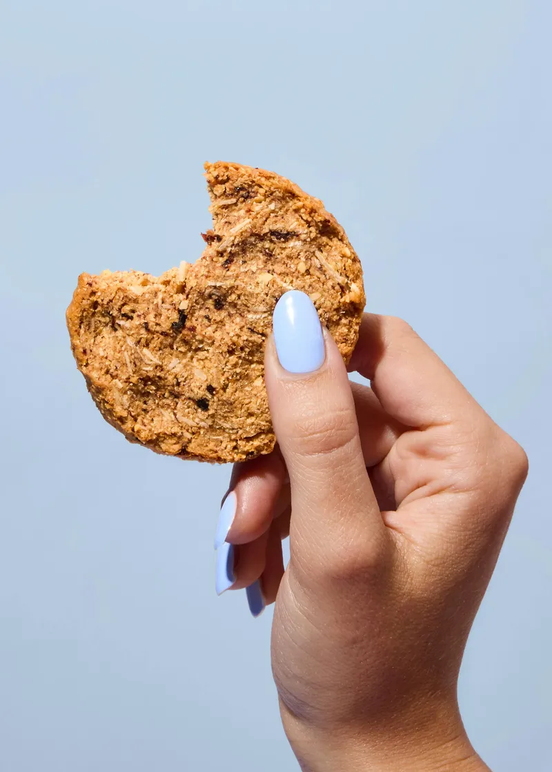 KoRo Bio Cookie Coconut Sour Cherry | 12 x 50 g – Produktbild 3 von 5