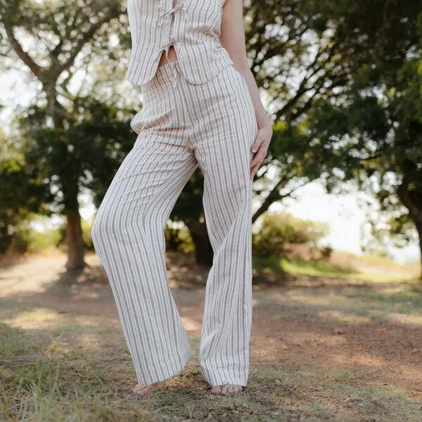 NORDLICHT NORDLICHT Hose Marlene aus 100% Bio-Baumwolle, Natur, – Produktbild 3 von 4
