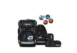 Ergobag Ergobag Schulranzen Schulranzen-Set CUBO LIGHT Super ReflektBär 5-teilig, 25/26 (5-teilig), Superleicht, Hugging-Rückensystem, für kleine/schmale Kinder – Produktbild 1 von 1