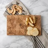NATUREHOME NATUREHOME Olivenholz Schneidebrett 25x15 cm – Frühstücksbrett aus massivem Holz, handgefertigt, nachhaltig, mediterranes Servierbrett & Brotzeitbrett – Produktbild 1 von 1