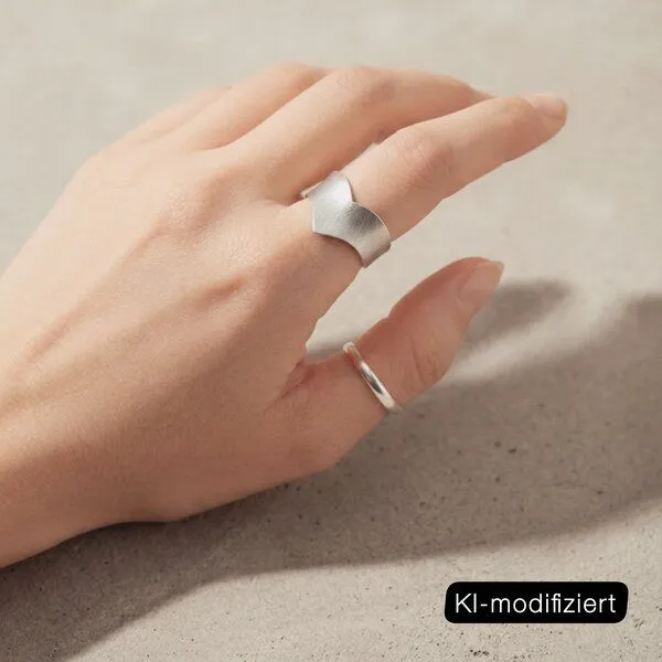 ELEKTROPULLI ELEKTROPULLI Größenverstellbarer Round Matt Ring ca. 1,5 cm breit, Silber, – Produktbild 1 von 3
