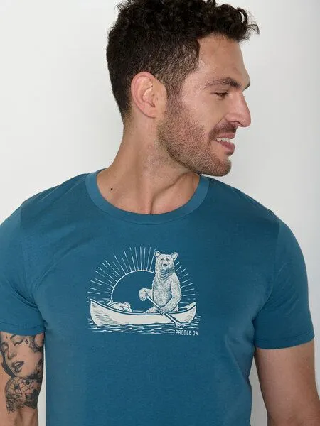 GreenBomb GREENBOMB Bear Canoe Guide - Sportliches T-Shirt aus Bio-Baumwolle / hochwertiger Print / GOTS / Fair & Vegan, Blau (gezeitenblau), – Produktbild 2 von 4