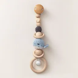 NoniKids Berlin NoniKids Berlin Rasselclip Holz *Glocke Wal* 6 Farben I Bio Baumwollgarn – Produktbild 1 von 1