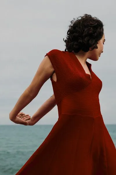 vincente vincente Strickkleid, Bordeaux, – Produktbild 2 von 4
