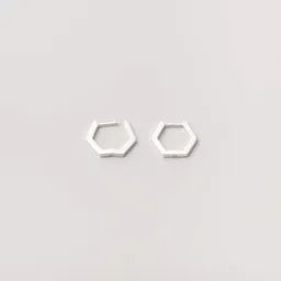 fejn jewelry fejn jewelry Ohrringe 'hexagon huggie' – Produktbild 1 von 1