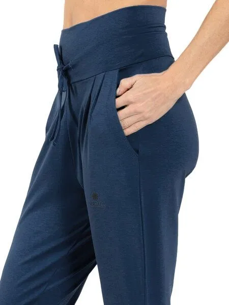 Magadi Magadi Yogahose FRANCIS aus Naturmaterial, Blau (navy), – Produktbild 3 von 4