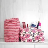 KIKOONI KIKOONI handgefertigte Kosmetiktasche "Shiki Mi", Rosa, – Produktbild 1 von 2