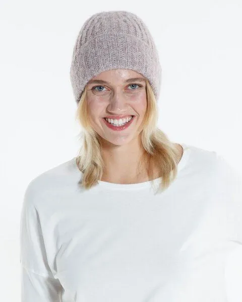 Alma & Lovis Alma & Lovis Softe Alpaka-Mütze im Rippenstrick | Suri Cap, Violet ice (rosa), – Produktbild 3 von 3