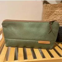 BOWLEANIES TASCHEN BOWLEANIES TASCHEN Schminktasche XL aus Lederfaserstoff, Khaki, – Produktbild 1 von 1