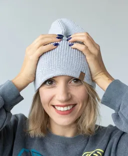 Kopyto Kopyto DEER - Mütze 100% RWS Merinowolle Mulesingfrei, leichte Beanie ohne Umschlag, Unisex – Produktbild 1 von 1
