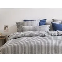Yumeko Kissenbezug Velvet Stripe "Yumeko" aus Flanell, Grey / blue stripe, – Produktbild 1 von 1