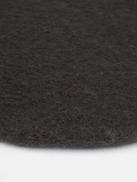 myfelt myfelt Flachfilz Sitzauflage (⌀ 36 cm, 36 x 36 cm), Anthrazit (kuno), – Produktbild 3 von 4