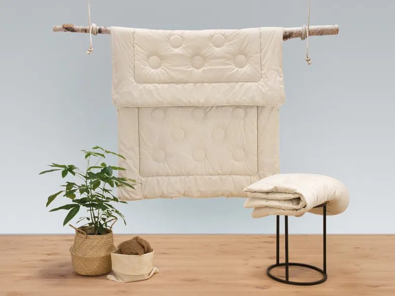 allnatura Kamelflaumhaar-Kombi-Bettdecke "Cammello" 140x200 cm Druckknöpfe, Weiß, – Produktbild 2 von 2