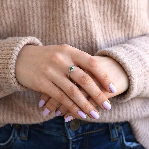 Eppi Eppi Ring mit Smaragd und Diamanten Nurisa, Gelb, – Produktbild 4 von 4