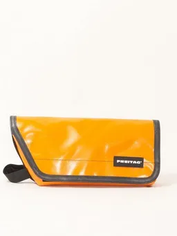 Freitag Freitag F141 BERYL - orange (000004312438) – Produktbild 1 von 1