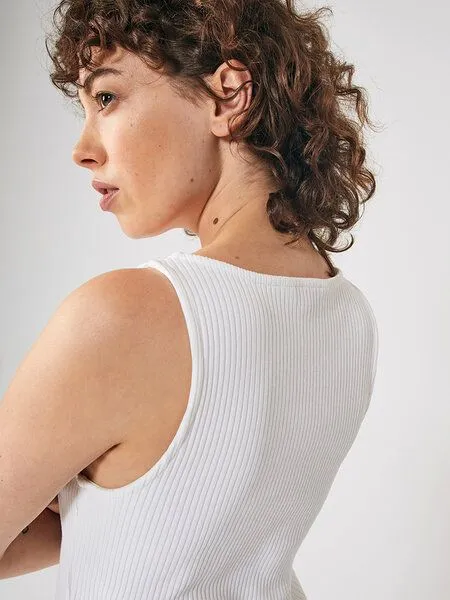 NINE TO FIVE NINE TO FIVE #ammer - Damen Ripp Tank Top aus Bio-Baumwolle, Weiß, – Produktbild 4 von 4