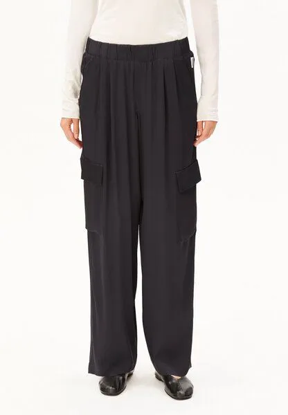 ARMEDANGELS ARMEDANGELS SATIN PULL ON Damen Hose aus Eastman Naia Renew Acetat Mix, Dark steel, – Produktbild 1 von 3