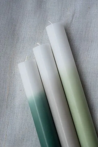 Originalhome Originalhome Farbverlaufskerzen für bewusste Geschenke S/3 - paraffinfrei & vegan, Meadow, – Produktbild 3 von 4