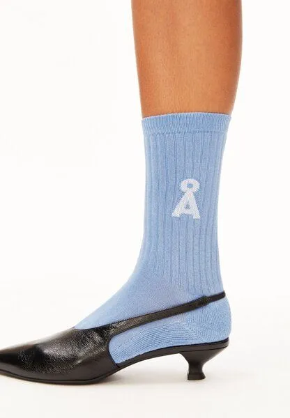 ARMEDANGELS ARMEDANGELS SAAMUS BOLD Unisex Socken aus Bio-Baumwoll-Mix, Wedgwood, – Produktbild 1 von 4