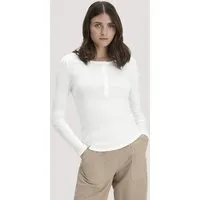 hessnatur hessnatur Softrib Longsleeve Henley Fitted aus Bio-Baumwolle und Tencel Modal, Naturweiss, – Produktbild 1 von 1
