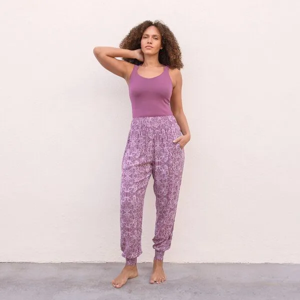 Jaya Jaya MARLENE TENCEL - Damen - Sportlich-feminines Top aus weichem, atmungsaktivem TENCEL Lyocell/Biobaumwoll-Mix mit integriertem Bustier für Yoga, Mauve/rosa, – Produktbild 3 von 3