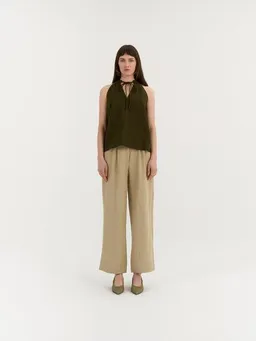 AmourLinen AmourLinen Leinen-Top mit Schleifenausschnitt AMORA – Produktbild 1 von 1