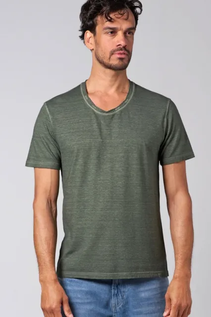 HempAge Hempage Herren vegan T-Shirt Mit Hochgekrempeltem V-Ausschnitt Moosgrün, Grün, – Produktbild 2 von 2