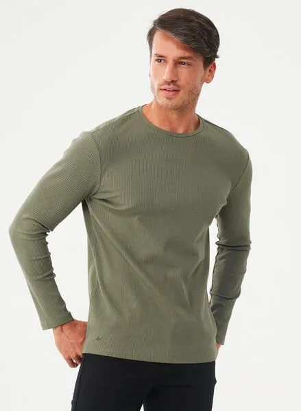 ORGANICATION ORGANICATION Geripptes Langarmshirt aus Bio-Baumwolle, Khaki, – Produktbild 4 von 4