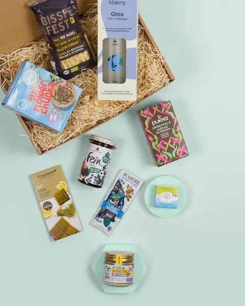 Vegan Box Vegan Box Geschenkbox Classic – Produktbild 2 von 2