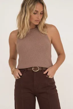 Näz Näz Damen vegan Claire-Halter Top Aus Strick Farbe Mokka – Produktbild 1 von 1