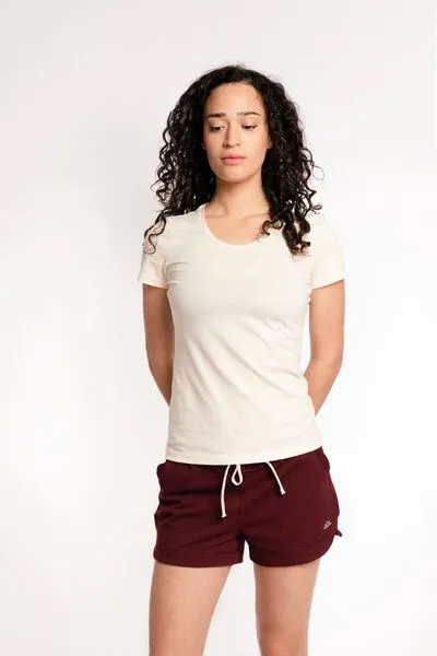 M23 M23 Damen Shorts aus Bio-Baumwolle, Modell "Chloé", Rot, – Produktbild 3 von 4