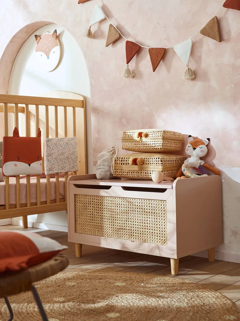 Vertbaudet Kinderzimmer Spielzeugtruhe mit Rattan POESIE, Rosa/braun, – Produktbild 1 von 4