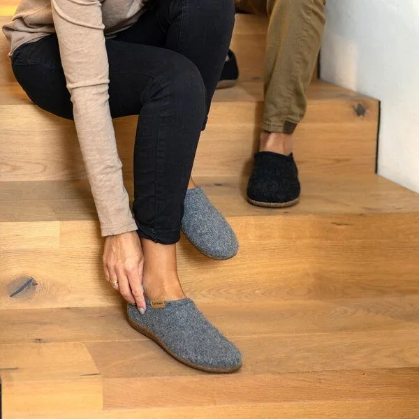 Gottstein Gottstein Filz-Hausschuh Alpine Midcut - Damen & Herren Pantoffel aus 100% Schurwolle mit Komfort-Einlagesohle, Grau, – Produktbild 2 von 4