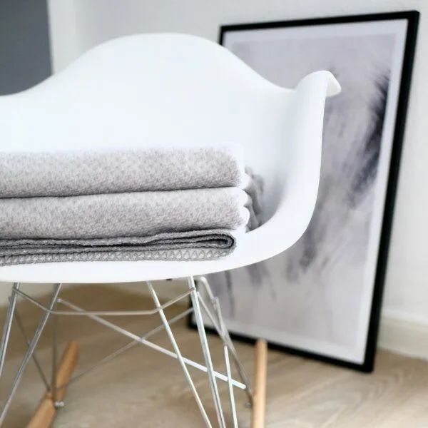 RIEMA Germany RIEMA Germany Kuscheldecke EMMA aus Bio-Baumwolle OEKO-Tex, Grau, – Produktbild 1 von 5