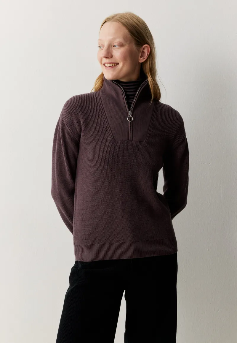recolution Recolution Damen vegan Pullover Nigella In Dark Grape, Violett, – Produktbild 1 von 1