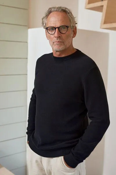 About Companions About Companions Klassischer Crewneck-Strickpullover MORTEN aus Bio-Baumwollgarn, Schwarz (eco knotted black), – Produktbild 1 von 4