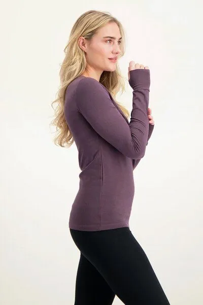 Urban Goddess Urban Goddess Namaste Core Yoga-Longsleeve, Berry (lila), – Produktbild 2 von 4