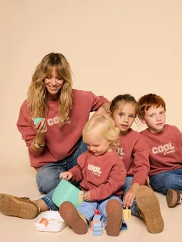 Envie De Fraise Damen Sweatshirt COOL Family Capsule ENVIE DE FRAISE personalisierbar – Produktbild 1 von 1