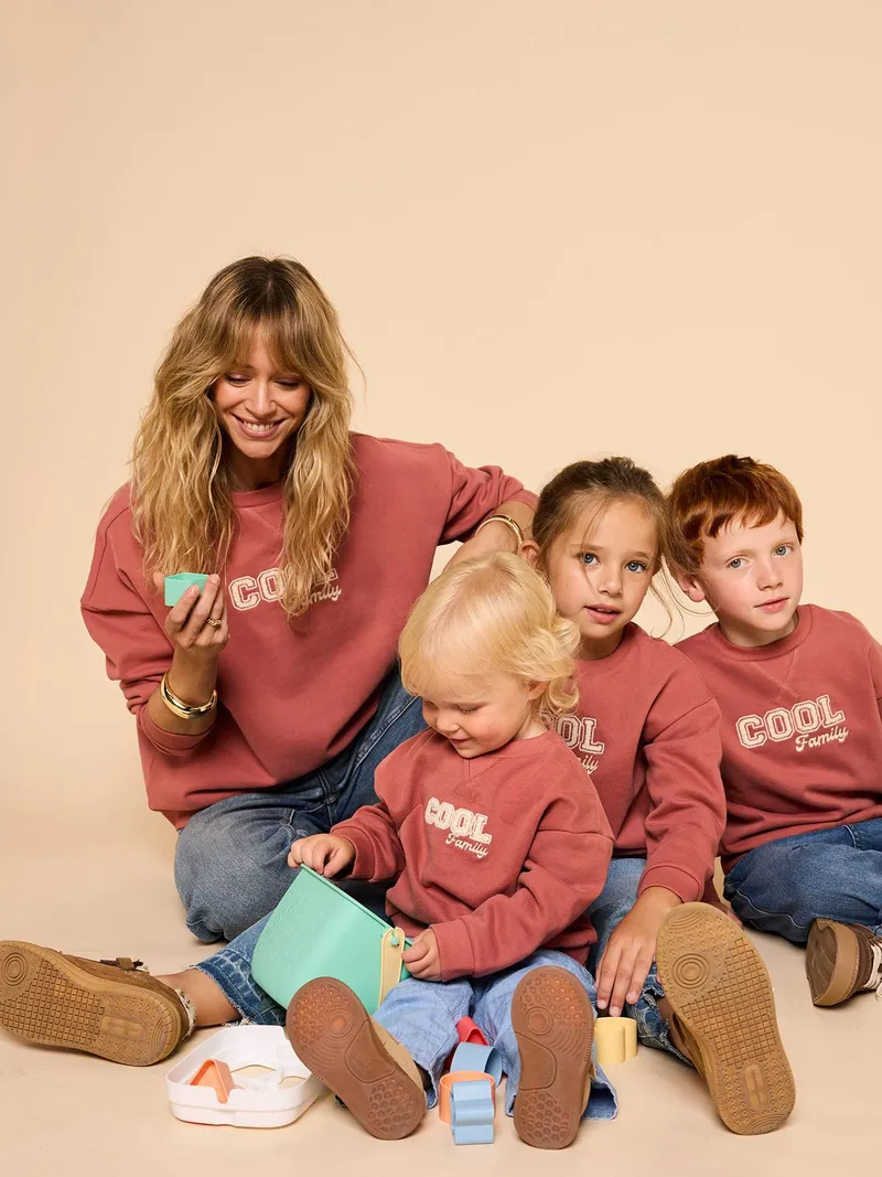 Envie De Fraise Damen Sweatshirt COOL Family Capsule ENVIE DE FRAISE personalisierbar, Terrakotta, – Produktbild 1 von 3