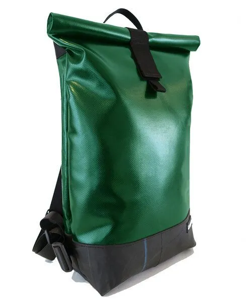 Leonca Leonca Rollrucksack aus LKW-Plane in 11 Farben/3 Größen, Dunkelgrün, – Produktbild 1 von 3