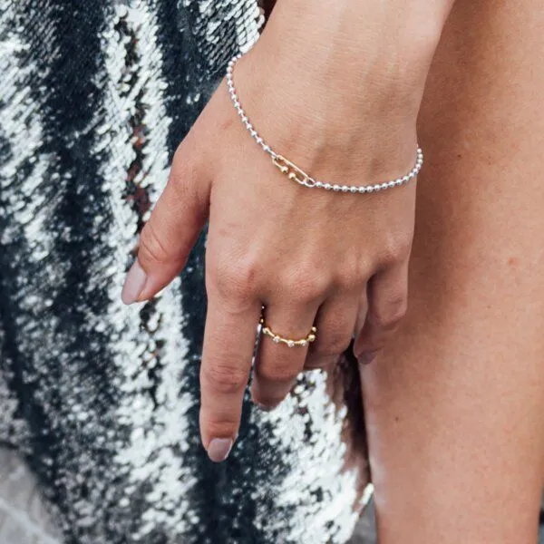 Maren Jewellery Maren Jewellery Milkyway Kugelarmband Silber – Produktbild 3 von 4
