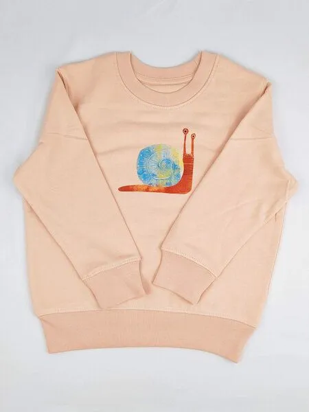 MelaDi Meladi Kinder Sweater aus Biobaumwolle - Schnecke auf Creme Latte, Natural white, – Produktbild 3 von 6