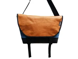 Leonca Leonca Messenger Bag aus Turnmatte & Lederboden oder Lederdeckel – Produktbild 1 von 1