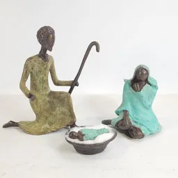 Moogoo Creative Africa Moogoo Creative Africa Heilige Familie Krippe aus Bronze | 3 Teile | Unikat, handgemacht & fair – Produktbild 1 von 1