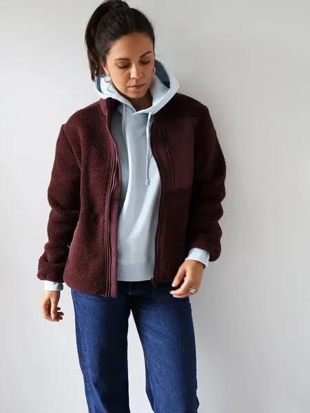 Kultgut Kultgut ProEarth- New Recycling Generation - Kuschelige Sherpa Fleecejacke / With Love, Dunkelrot, – Produktbild 6 von 8
