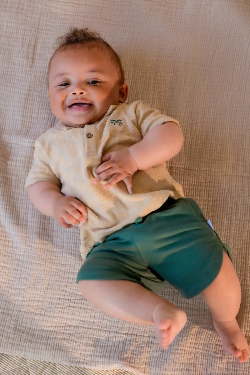 Noppies Baby Shorts regular fit, Gruen, – Produktbild 2 von 2