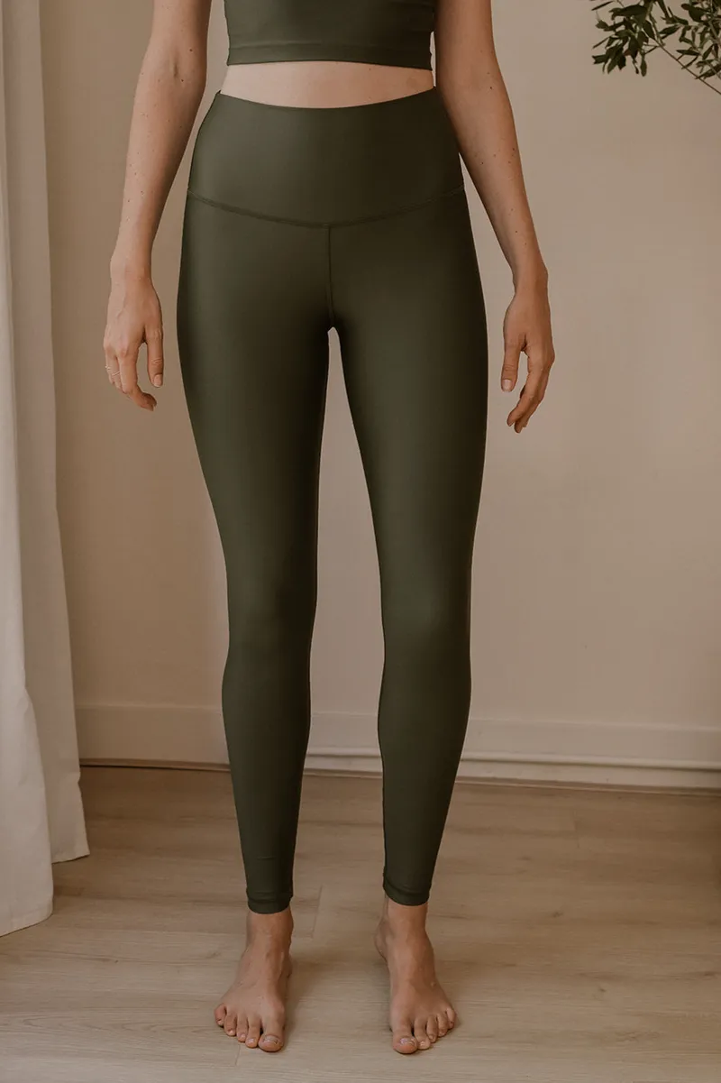 The View Yoga The View Yoga Damen vegan Leggings Vida Waldgrün, Dunkelgrün, – Produktbild 2 von 2