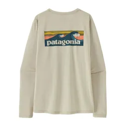 Patagonia W'S L/S CAP COOL DAILY SHIRT - BOARDSHORT LOGO – Produktbild 1 von 1